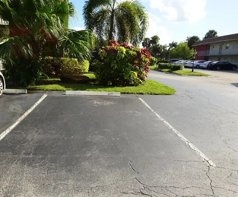 605 S State Road 7 Margate FL 33068