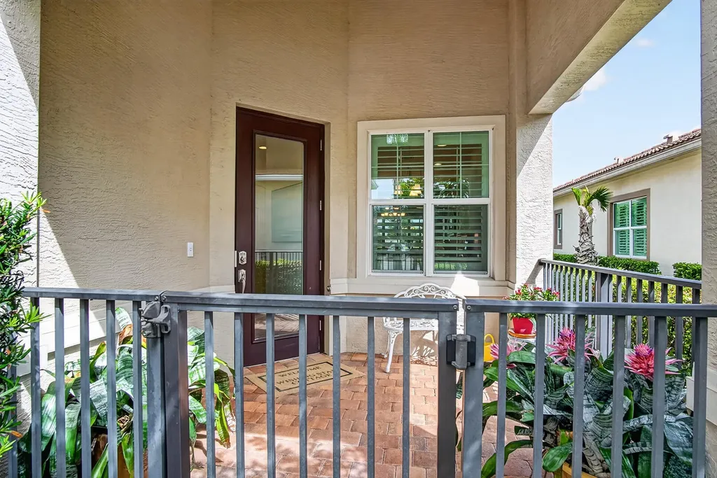 20016 SW Caserta Way Port St Lucie FL 34986