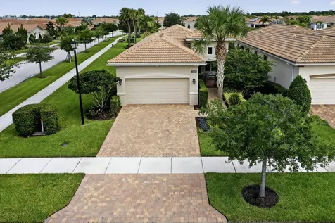 20016 SW Caserta Way Port St Lucie FL 34986