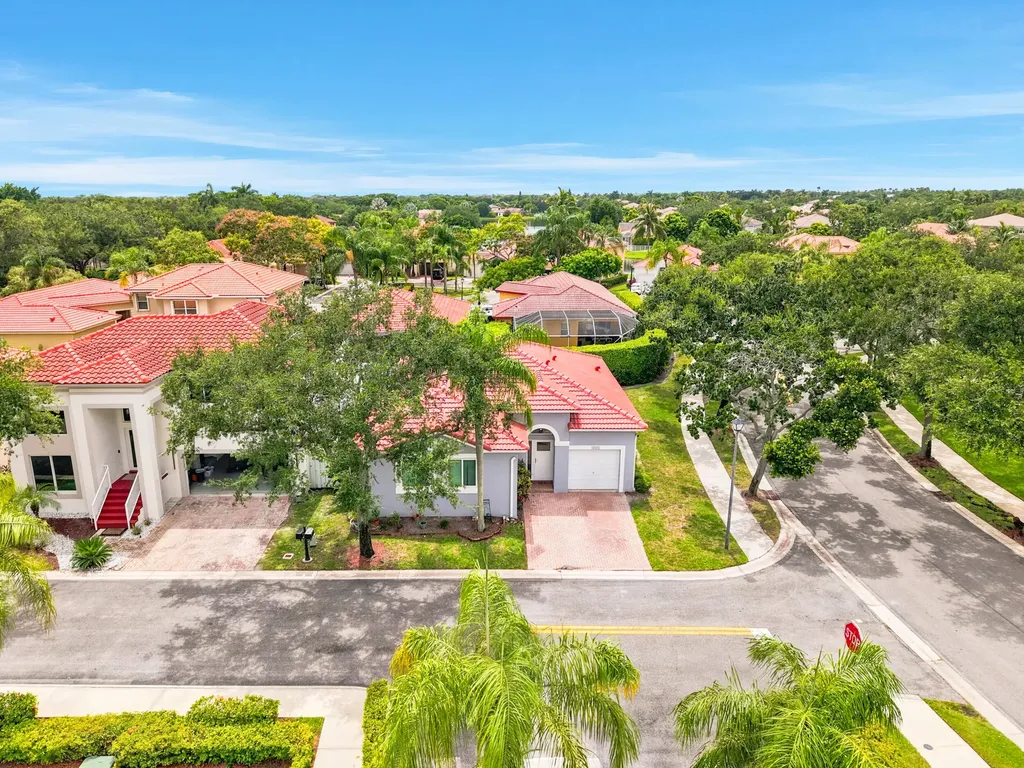 16208 Opal Creek Drive Weston FL 33331