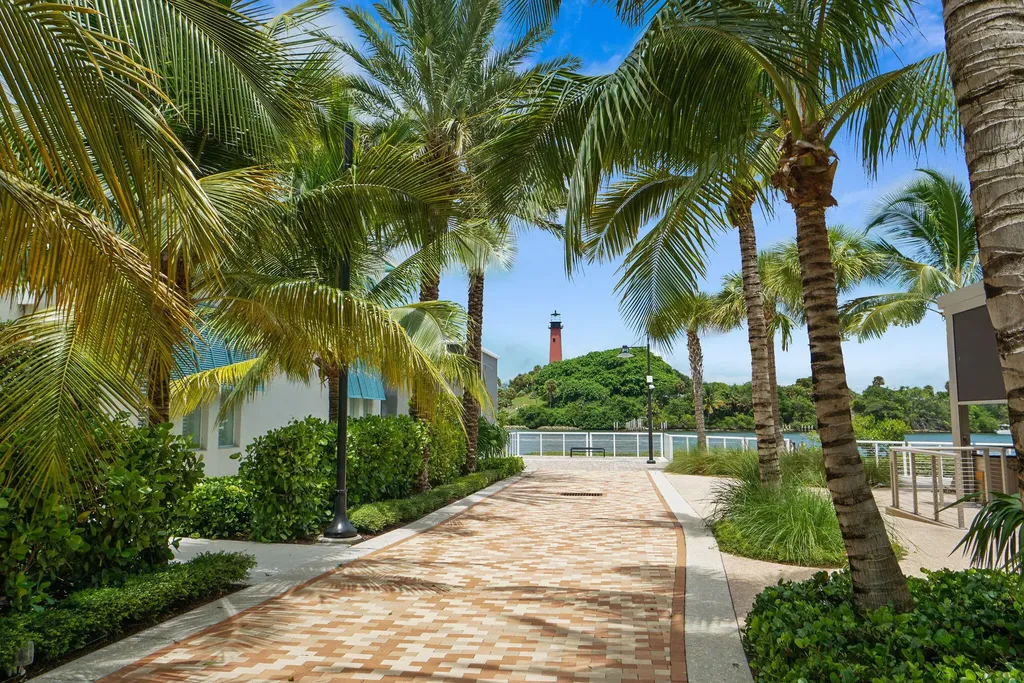 300 N Hwy A1a Jupiter FL 33477