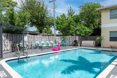 921 NE 22nd Drive Wilton Manors FL 33305