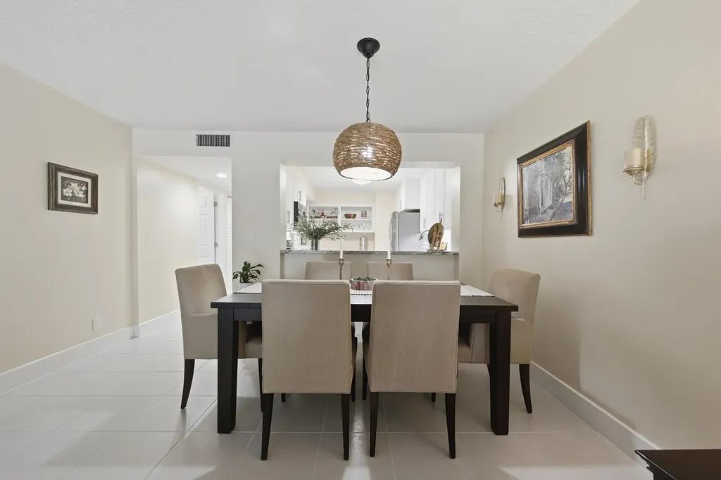7232 Fairfax Drive Tamarac FL 33321