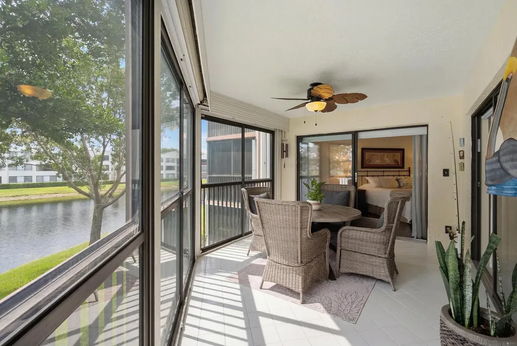 7232 Fairfax Drive Tamarac FL 33321