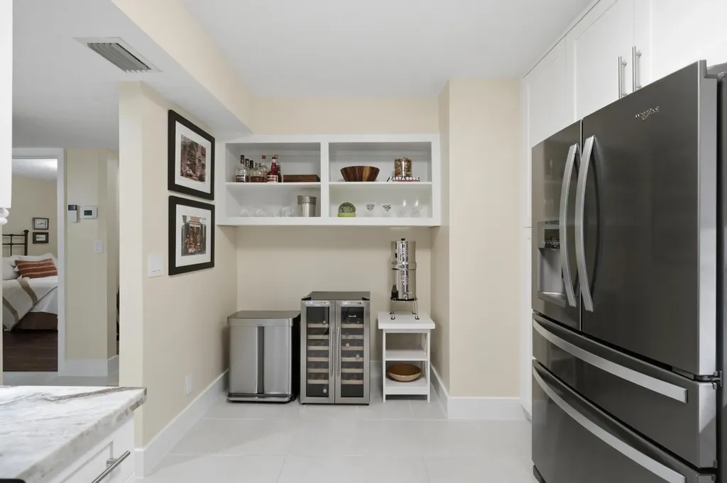 7232 Fairfax Drive Tamarac FL 33321