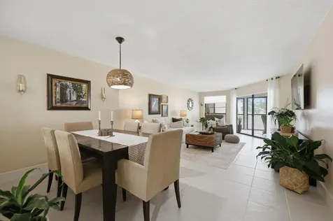7232 Fairfax Drive Tamarac FL 33321
