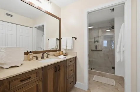 7232 Fairfax Drive Tamarac FL 33321