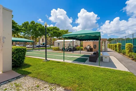 7232 Fairfax Drive Tamarac FL 33321