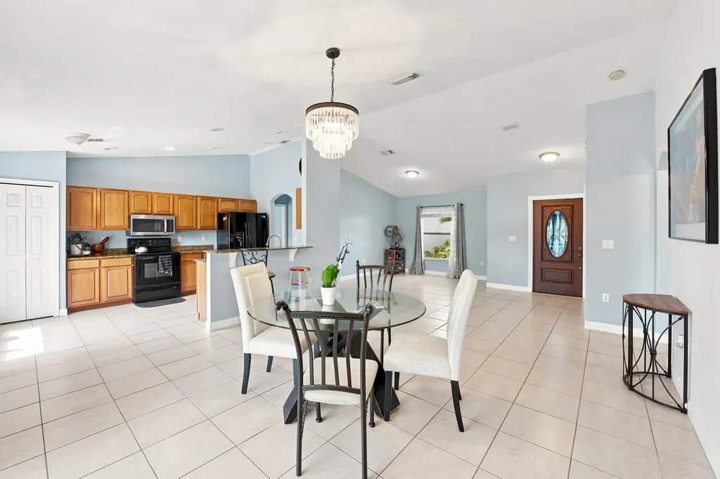 2674 SW Abelard Street Port St Lucie FL 34953
