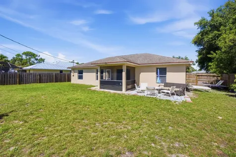 2674 SW Abelard Street Port St Lucie FL 34953