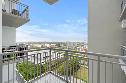 300 S Australian Avenue West Palm Beach FL 33401