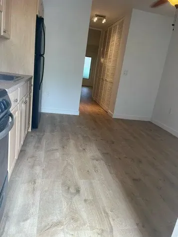 441 Collins Avenue Miami Beach FL 33139
