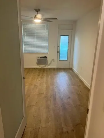 441 Collins Avenue Miami Beach FL 33139