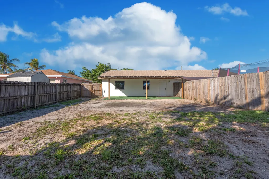 220 Perry Avenue Greenacres FL 33463