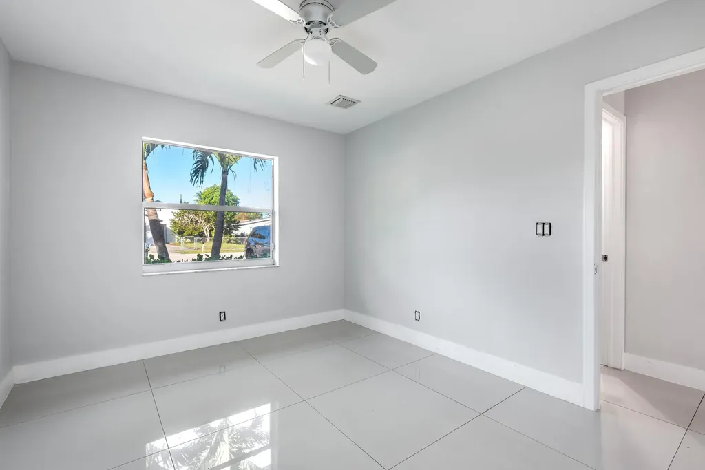 220 Perry Avenue Greenacres FL 33463