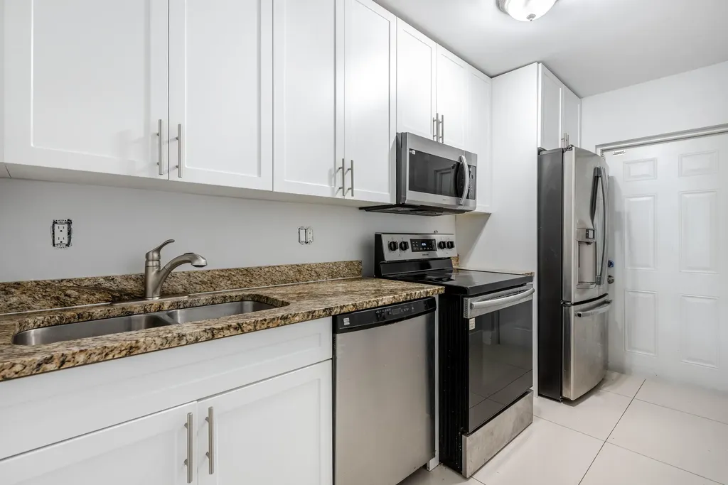 220 Perry Avenue Greenacres FL 33463