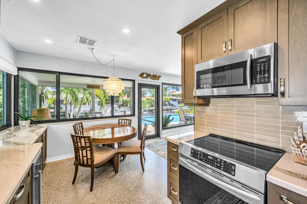 1301 Mandarin Isle Fort Lauderdale FL 33315