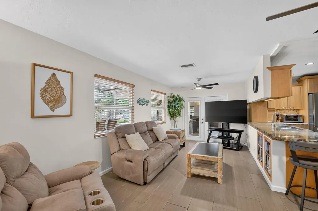 93 Santa Monica Avenue Royal Palm Beach FL 33411