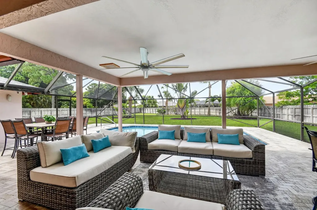 93 Santa Monica Avenue Royal Palm Beach FL 33411