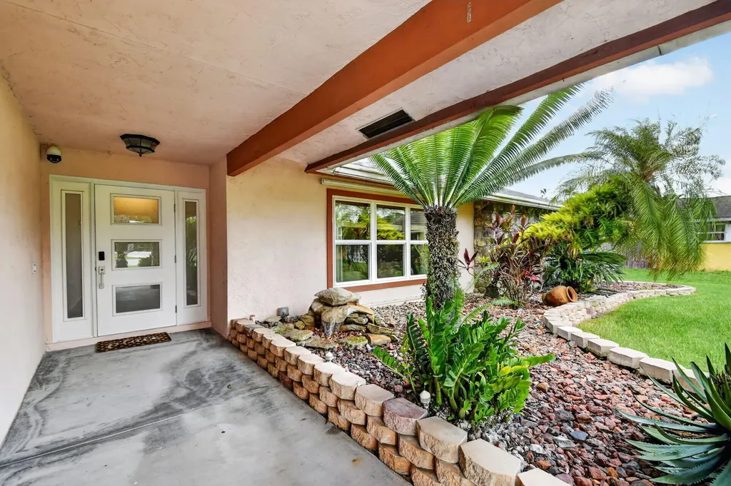 93 Santa Monica Avenue Royal Palm Beach FL 33411