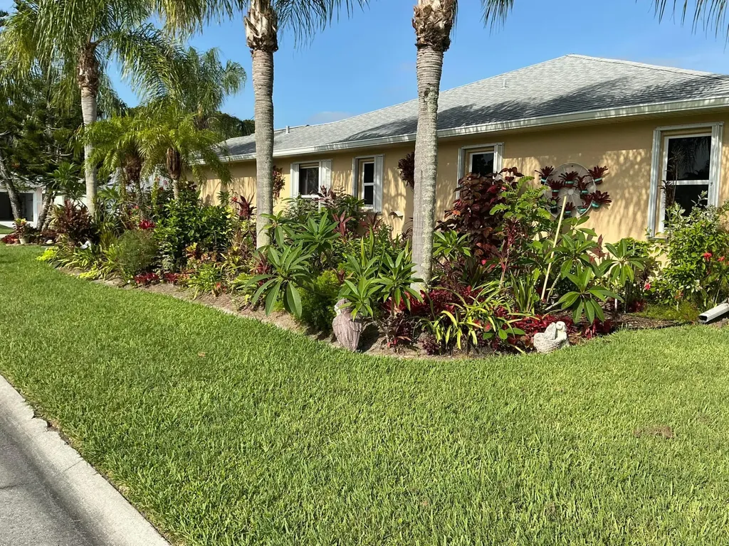 6156 Alexandria Circle Fort Pierce FL 34982