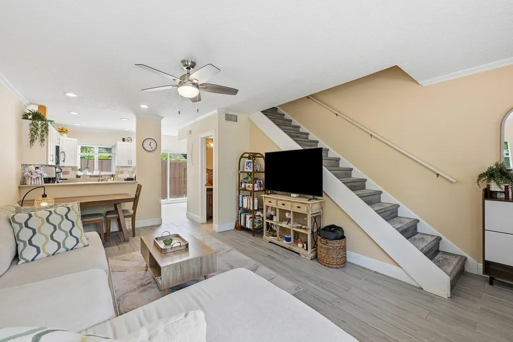 47 NE 20th Court Wilton Manors FL 33305