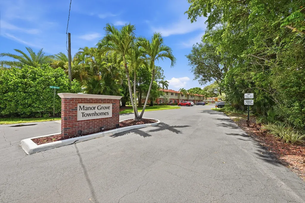 47 NE 20th Court Wilton Manors FL 33305