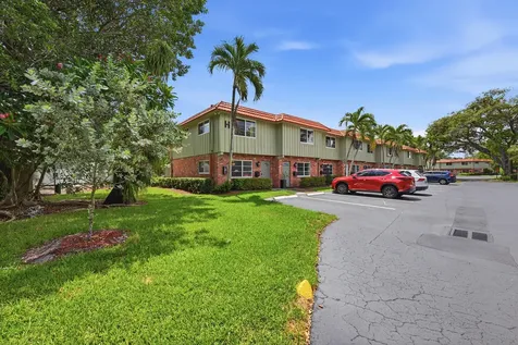 47 NE 20th Court Wilton Manors FL 33305