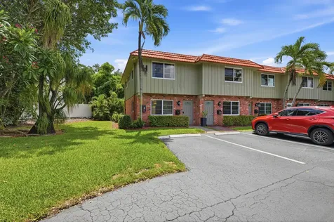 47 NE 20th Court Wilton Manors FL 33305