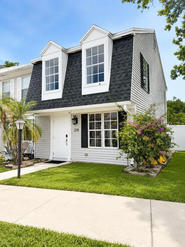 218 Old English Drive Jupiter FL 33458