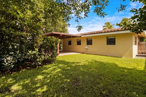2020 NE 52nd Court Fort Lauderdale FL 33308