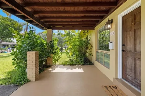 2020 NE 52nd Court Fort Lauderdale FL 33308