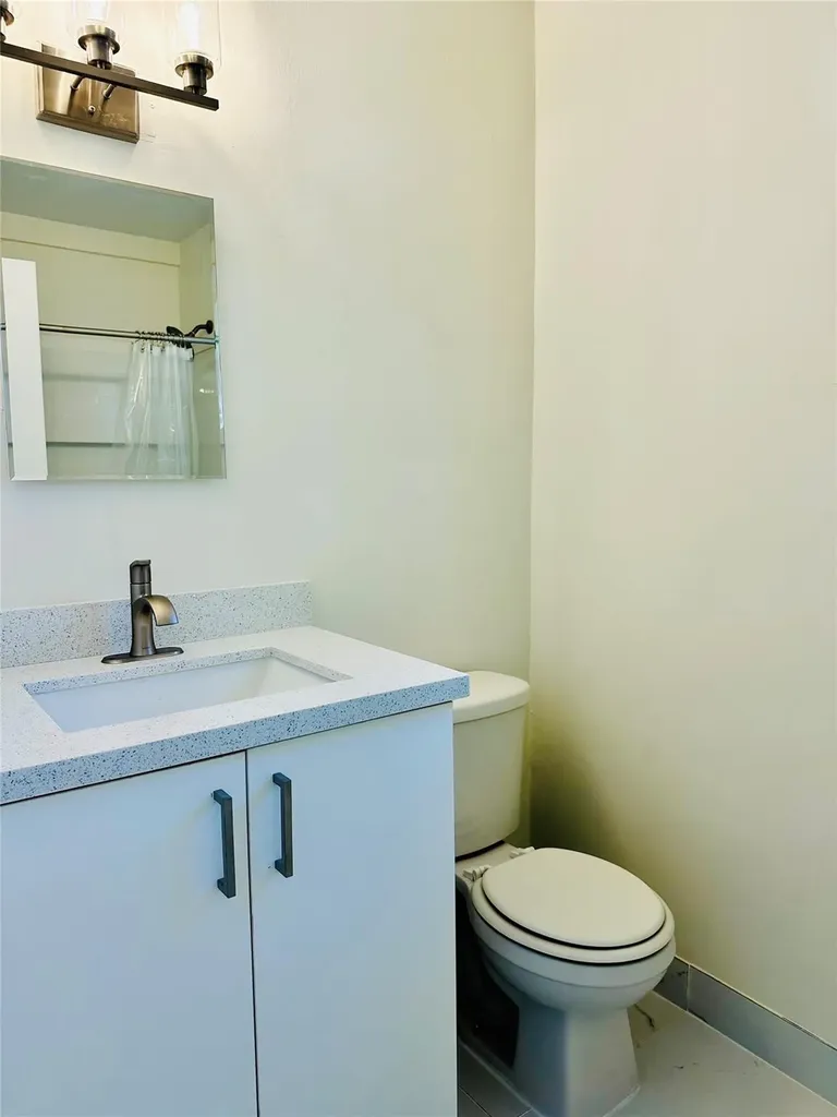 2425 Pierce Street Hollywood FL 33020