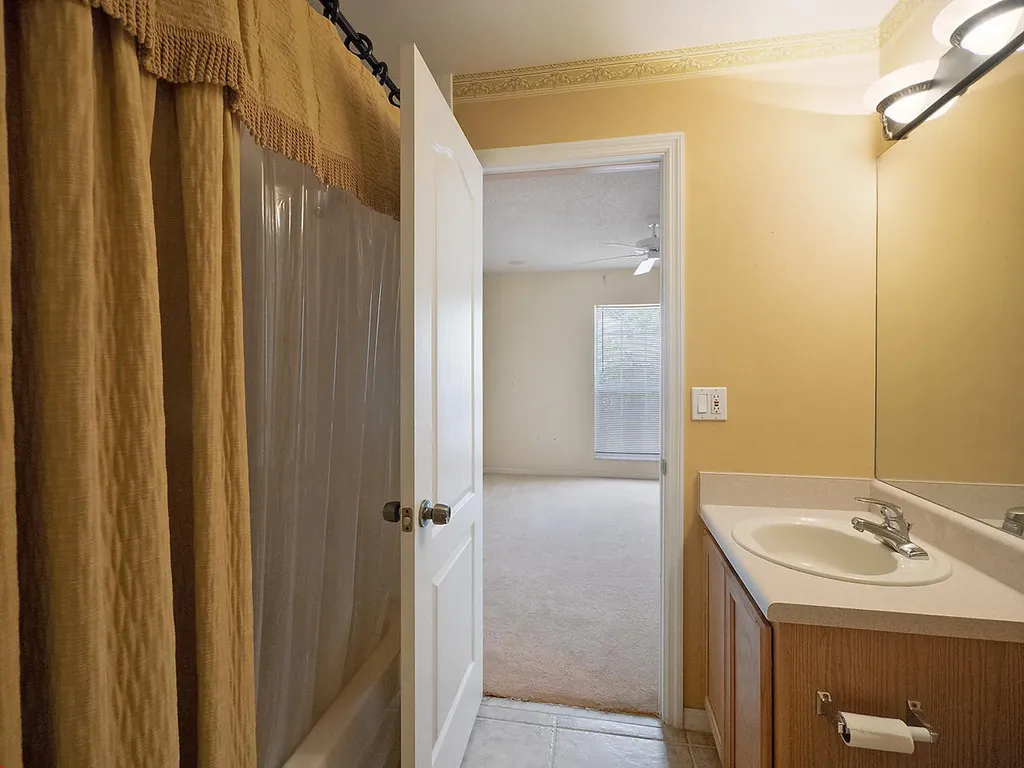 241 SW Lake Forest Way Port St Lucie FL 34986