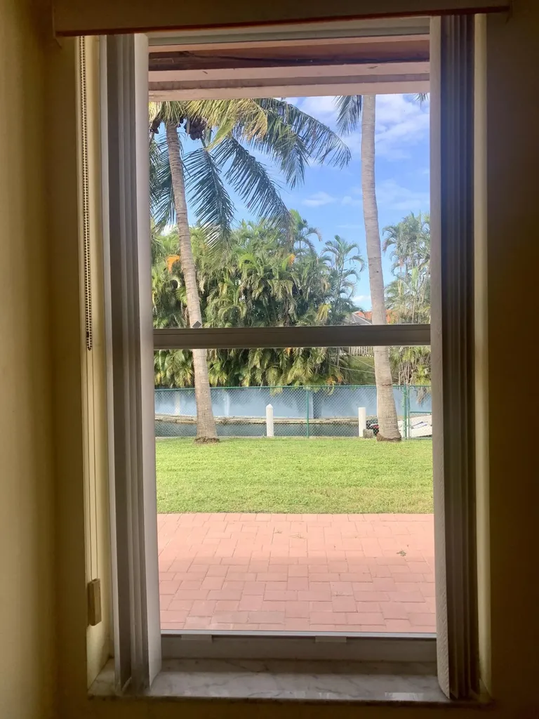 2215 Hypoluxo Road Lake Worth FL 33462