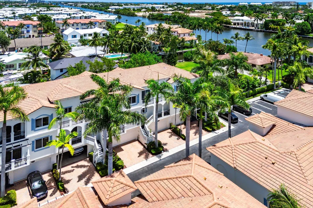 3030 Waterside Circle Boynton Beach FL 33435