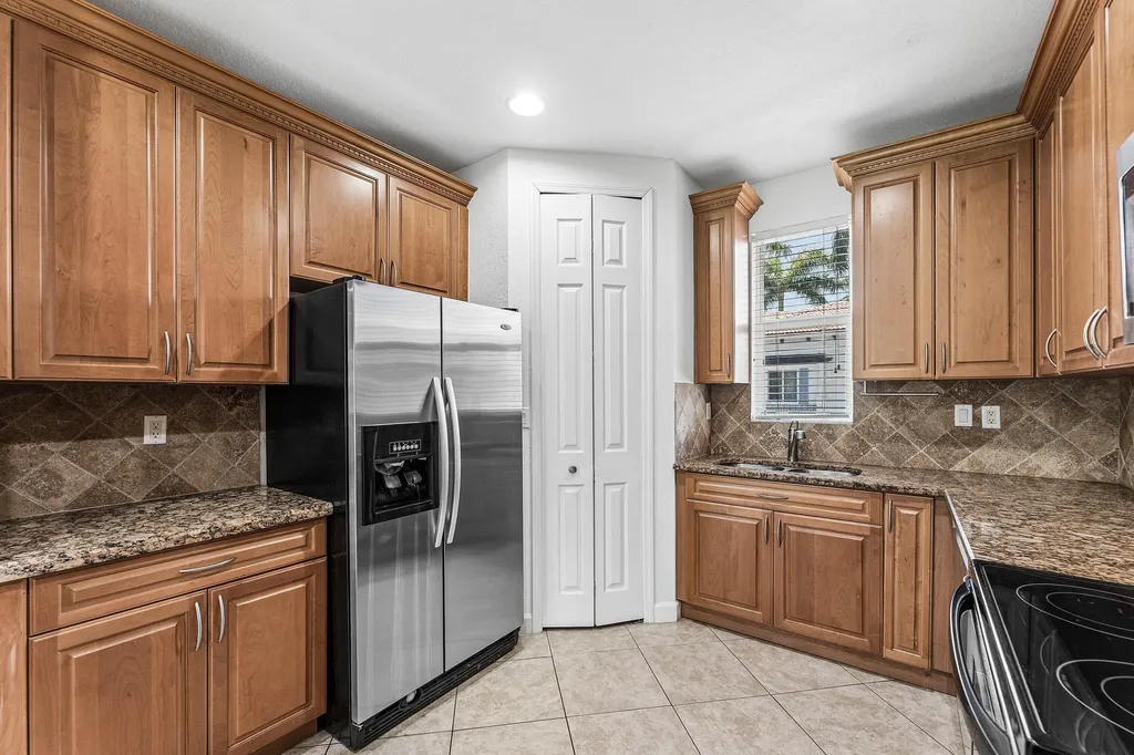 3030 Waterside Circle Boynton Beach FL 33435