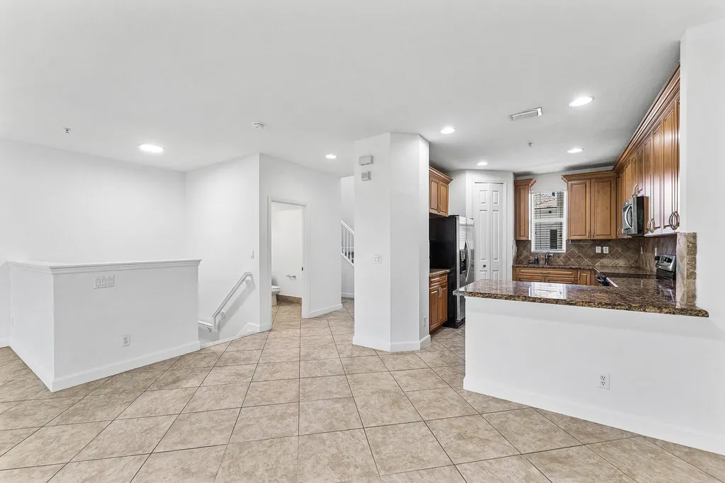 3030 Waterside Circle Boynton Beach FL 33435
