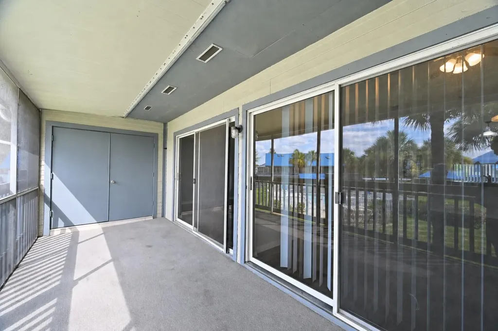 1431 NE 14th Court Jensen Beach FL 34957