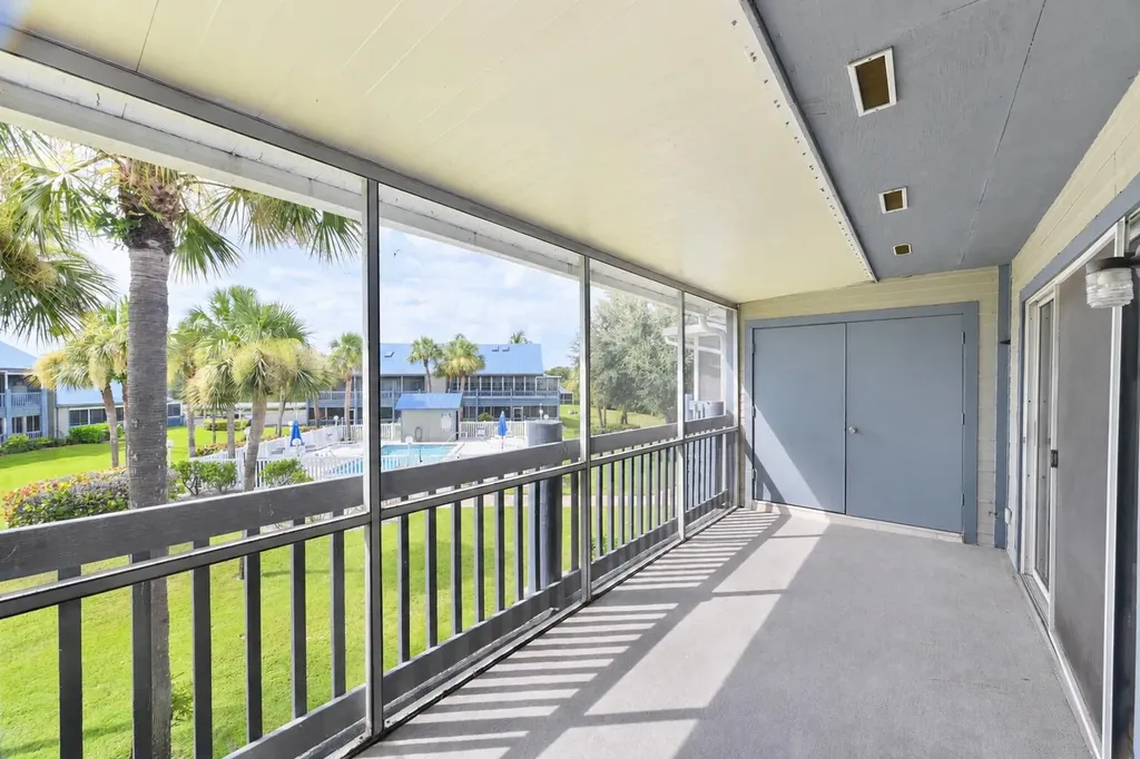 1431 NE 14th Court Jensen Beach FL 34957
