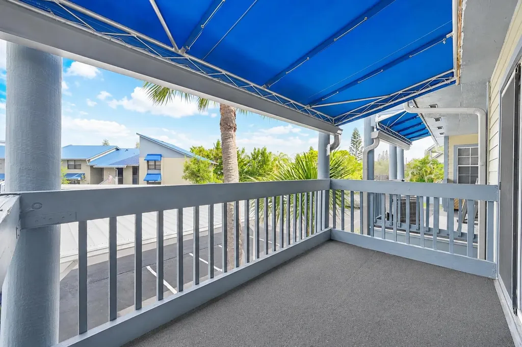 1431 NE 14th Court Jensen Beach FL 34957