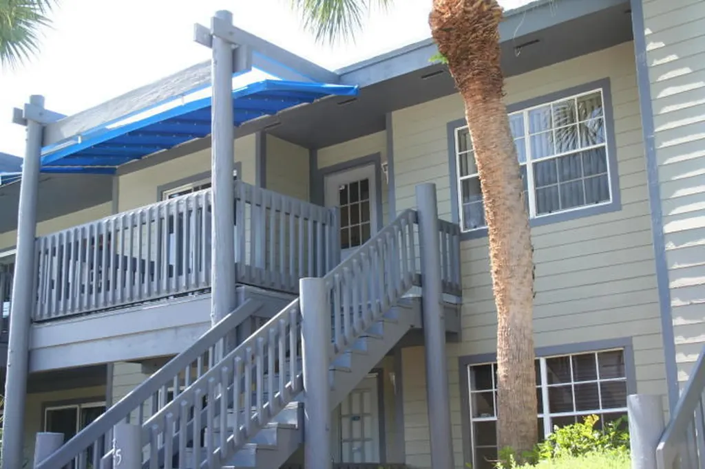 1431 NE 14th Court Jensen Beach FL 34957