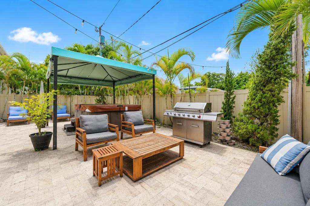 1505 SW 23rd Street Fort Lauderdale FL 33315