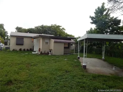 1111 N 25th Avenue Hollywood FL 33020