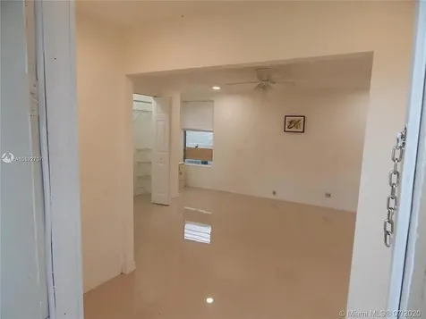 1111 N 25th Avenue Hollywood FL 33020