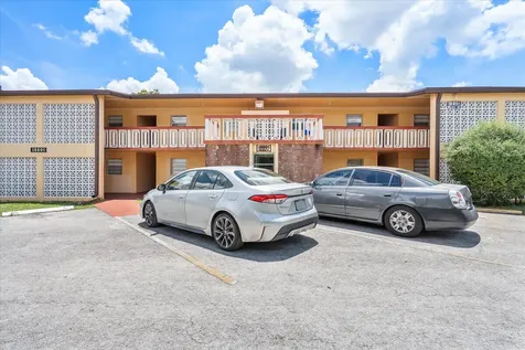 18801 NE 2nd Avenue Miami FL 33179
