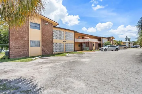 18801 NE 2nd Avenue Miami FL 33179