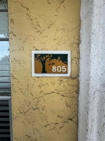 5192 NE 6th Avenue Oakland Park FL 33334
