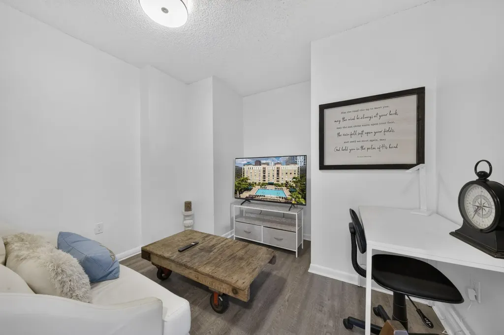 520 SE 5th Avenue Fort Lauderdale FL 33301