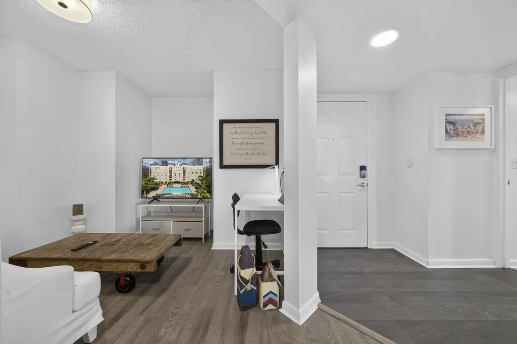 520 SE 5th Avenue Fort Lauderdale FL 33301